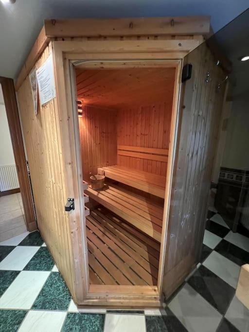 Waterside 3 Bed Cottage, Hot Tub, Sauna, Pvt Beach Arrochar Εξωτερικό φωτογραφία